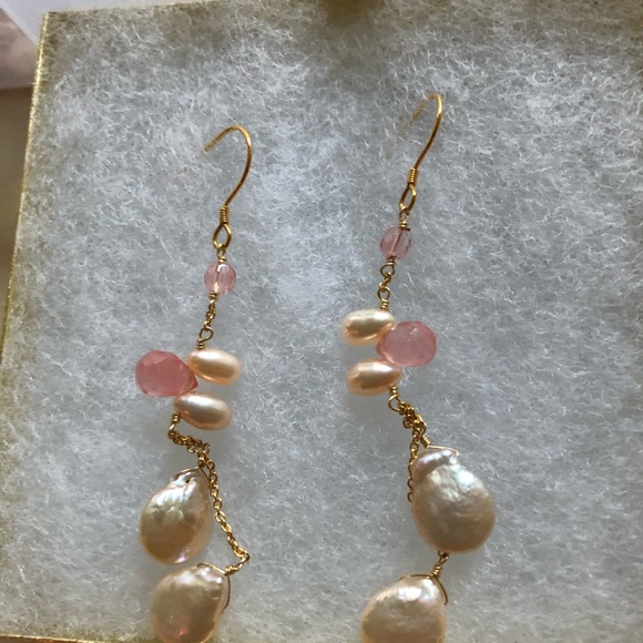 Giu Giu Freshwater Pearl & Rose Quartz Earring - Picture 5 of 8